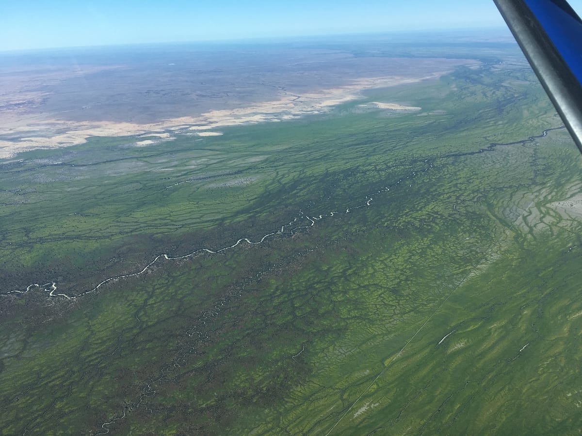 Lake Eyre by Air 2022